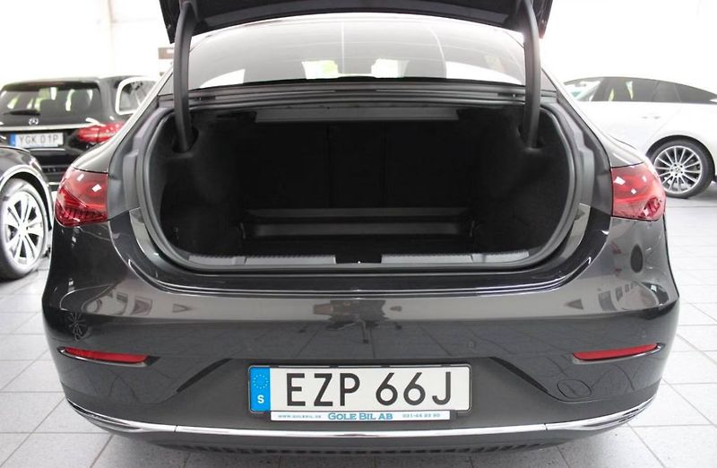 Mercedes-Benz EQE 350+ 360kam Tažné 4 zóny BLIS  - fotka 8 z 13