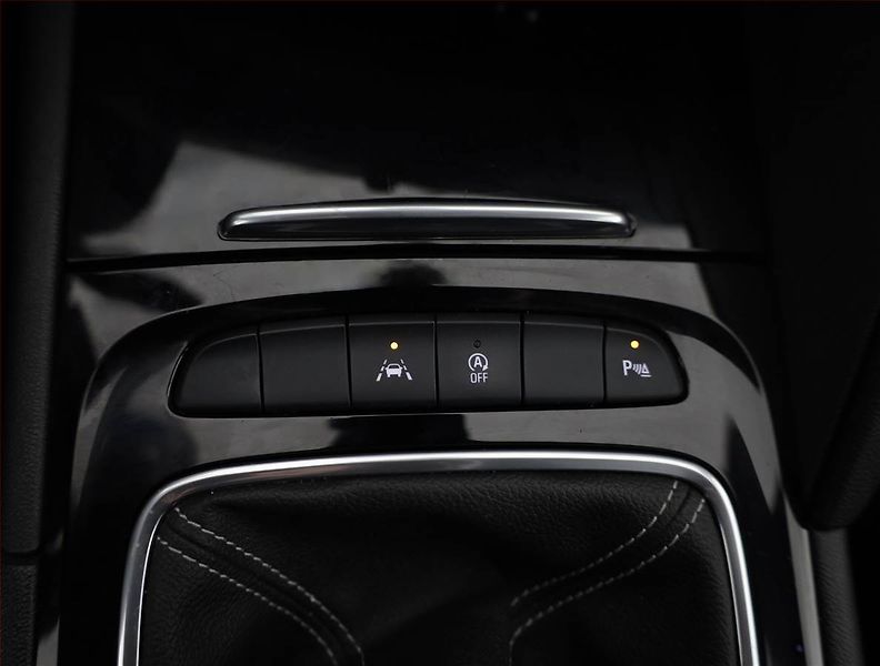 Opel Insignia (2021) 1.5 CDTI, Serv.kniha, Tempomat - fotka 13 z 19