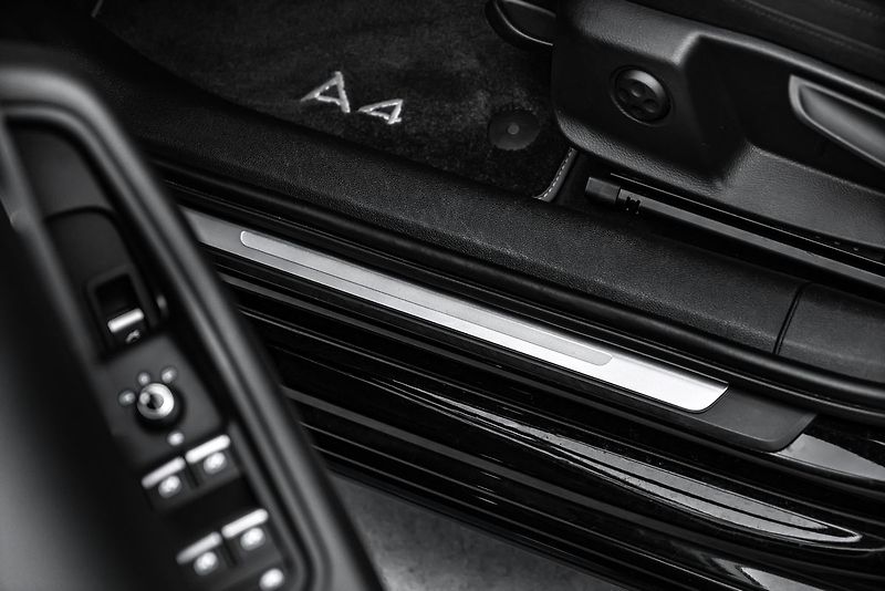 Audi A4 nezávislé, 20 kola - fotka 19 z 22