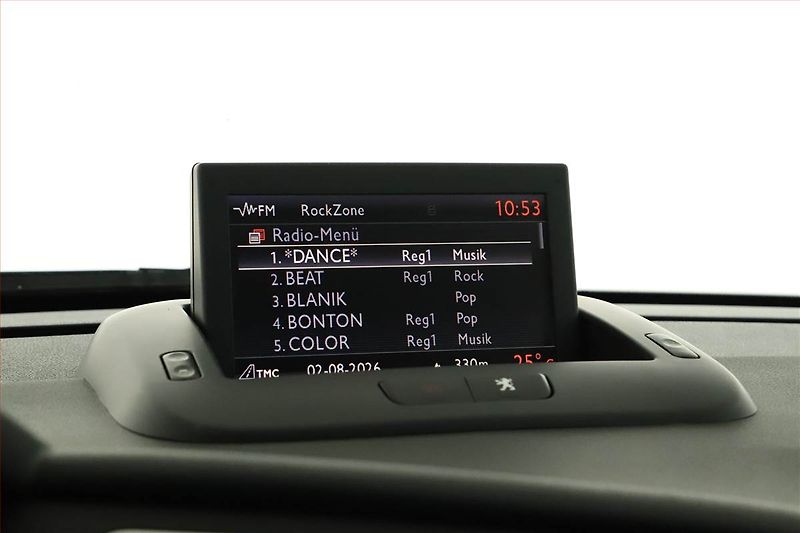 Peugeot 3008 (2012) 2.0 HDi, Navi, Tempomat - fotka 9 z 13