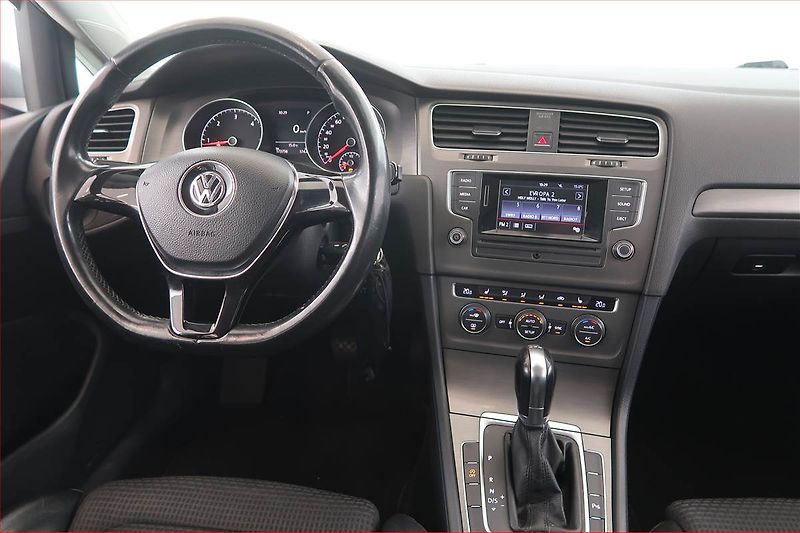 Volkswagen Golf (2013) Highline 1.6 TDI, Automat - fotka 7 z 17