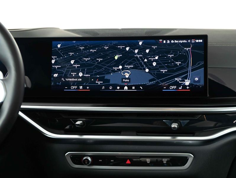 BMW X5 M60i - fotka 14 z 22
