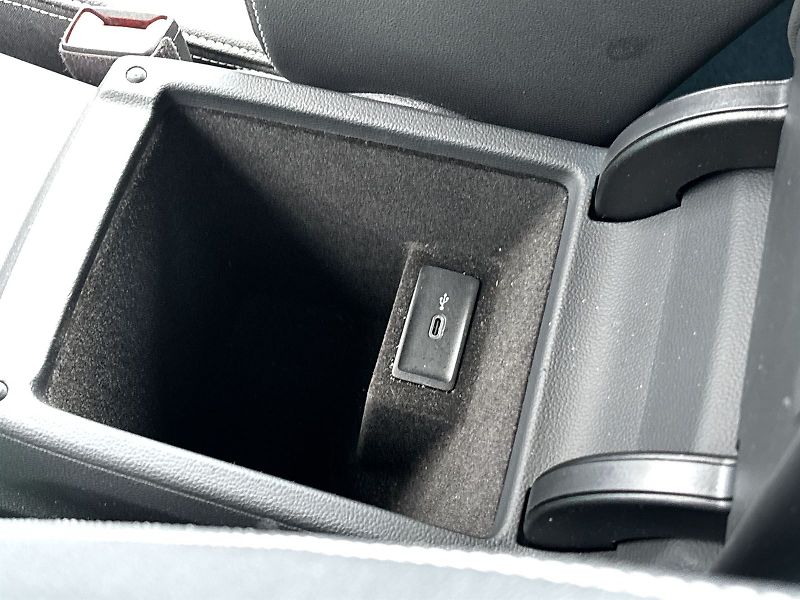 Volkswagen Passat Variant (2021) 2.0 TDI 4Motion DSG Alltrack - fotka 22 z 29