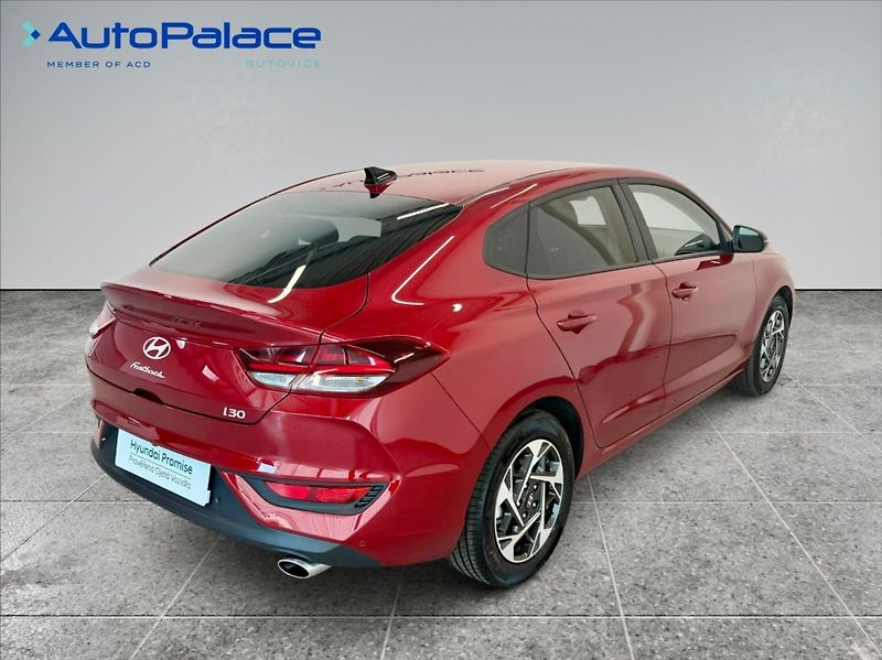 Hyundai i30 1,0 T-GDI SMART CLIMATE ZÁRUKA - fotka 4 z 17