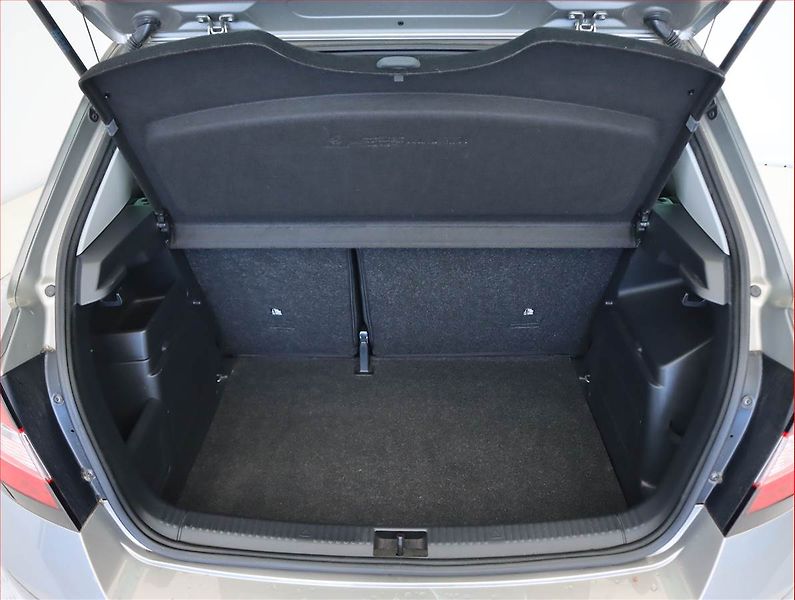 Škoda Fabia (2018) 1.0 TSI, Serv.kniha, Tempomat - fotka 14 z 21