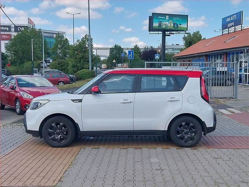 Kia Soul (2015) 1.6 GDI, Serv.kniha - fotka 3 z 15