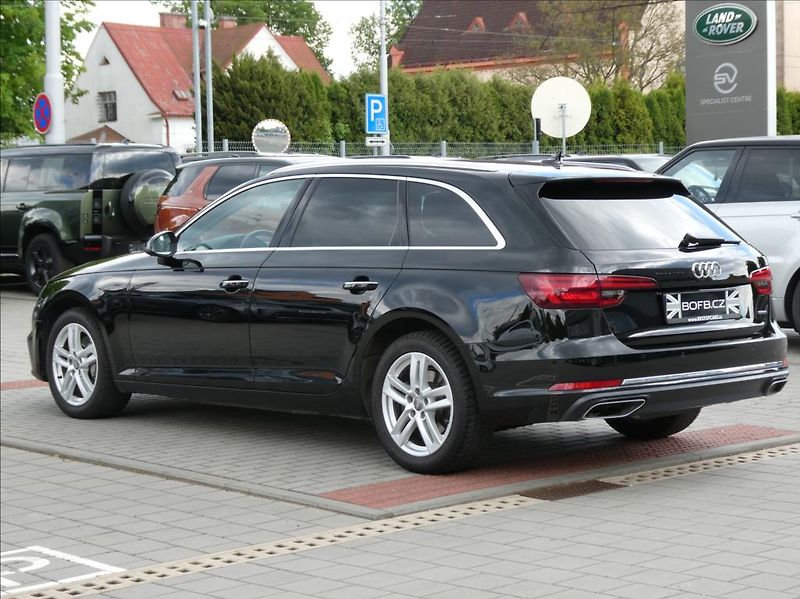 Audi A4 Avant 2,0 TDi 140kW,AT,Quattro - fotka 9 z 31