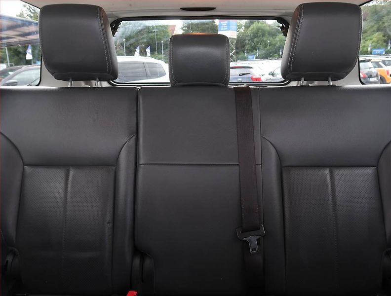 Jeep Cherokee (2009) 2.8 CRD, 4X4, Automat - fotka 10 z 18