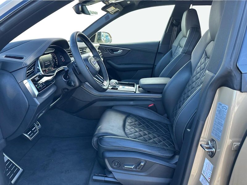 Audi Q8 60 TFSIe PHEV 250kW Quattro So - fotka 11 z 22