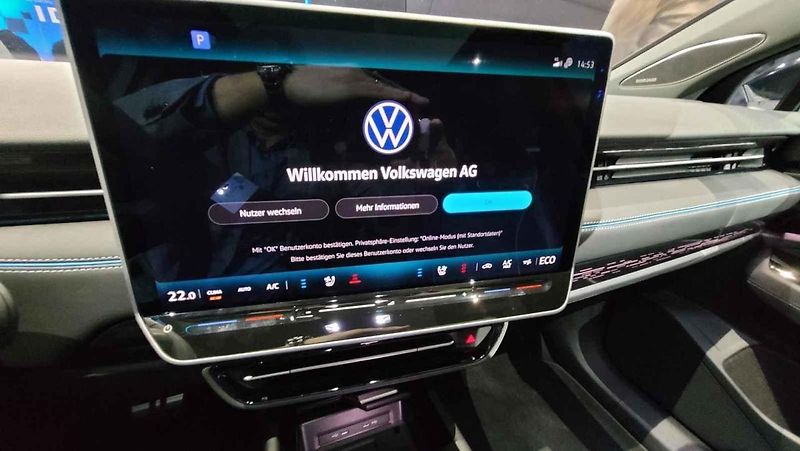 Automobilka Volkswagen odhalila na slavnostní premiéře v Berlíně nový model ID.7.