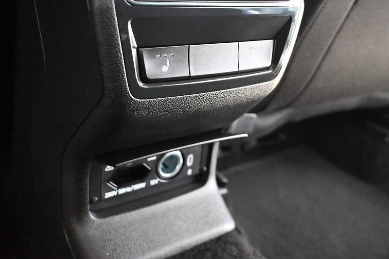 Škoda Kodiaq (2023) 2.0 TOUR Matrix LED DSG ACC Vi - fotka 28 z 38