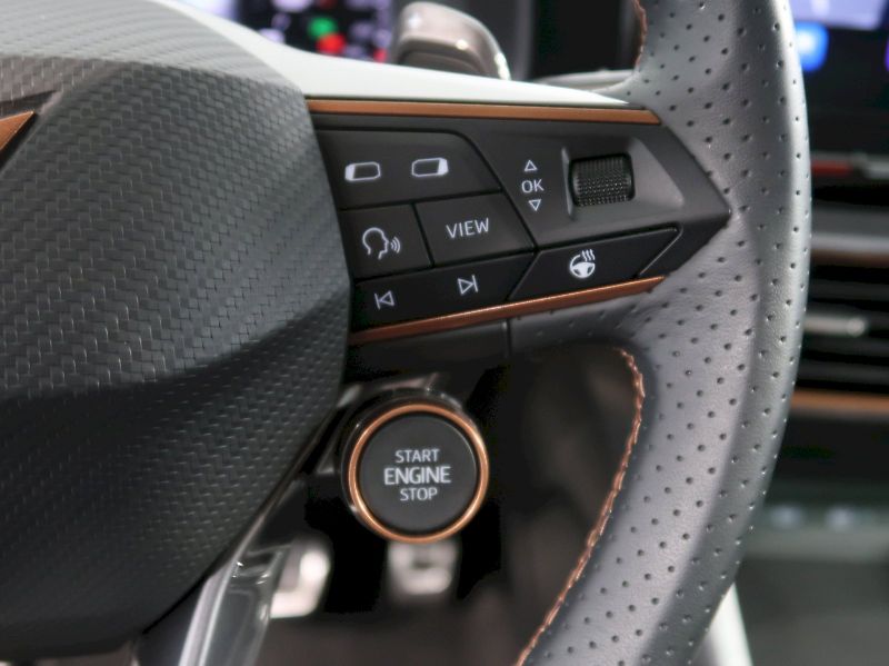 Cupra Leon (2024) VZ 2.0TSI 228KW 4x4 - fotka 23 z 42