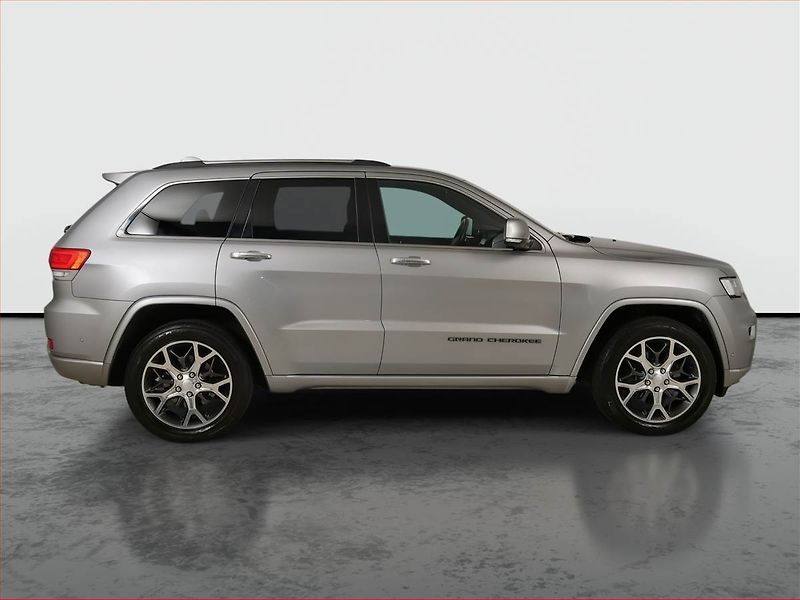 Jeep Grand Cherokee (2020) Overland 3.0 CRD - fotka 6 z 27