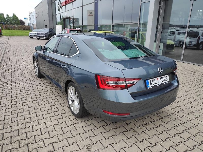 Škoda Superb (2018) 2.0 TDI 140kW 4x4 TZ 1.majitel - fotka 4 z 46