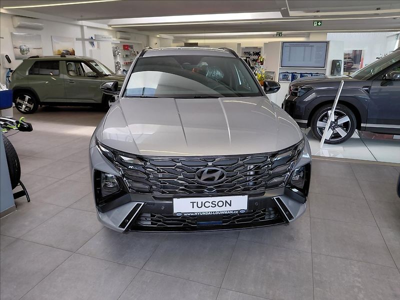 Hyundai Tucson (2025) 1,6 TGDI MT GO N LINE - fotka 2 z 20