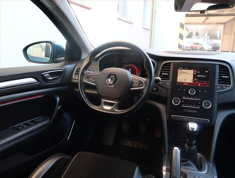 Renault Mégane (2017) 1.2 TCe, Navi, Tempomat - fotka 7 z 16