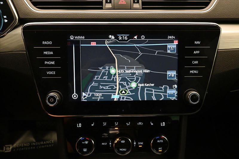 Škoda Superb 2,0 TDI 110kW DSG Clever Záruk - fotka 20 z 30