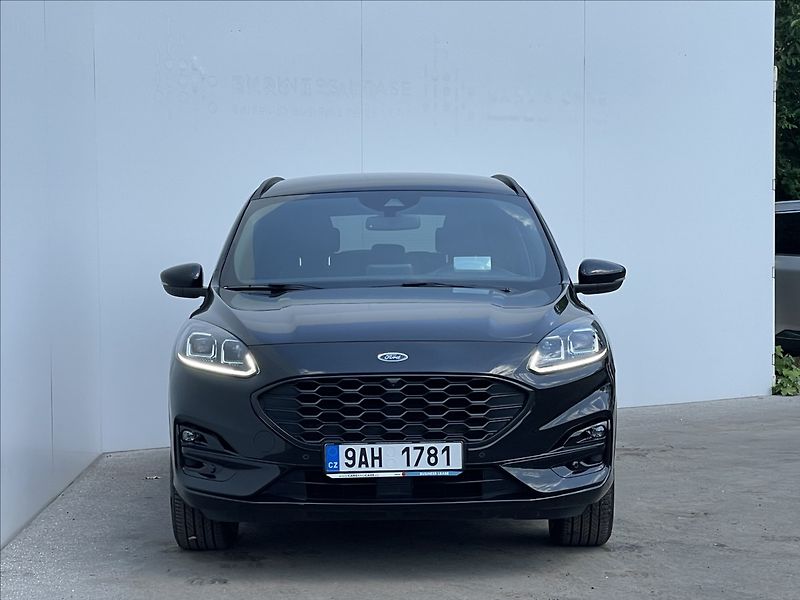 Ford Kuga 2,0 EcoBlue AWD A8 ST-Line X - fotka 21 z 23