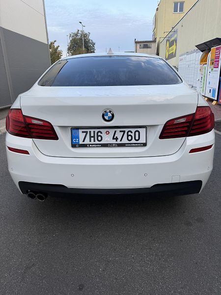 BMW Řada 5 (2017) BMW 520xd M-Paket| TOP VÝBAVA - fotka 5 z 9