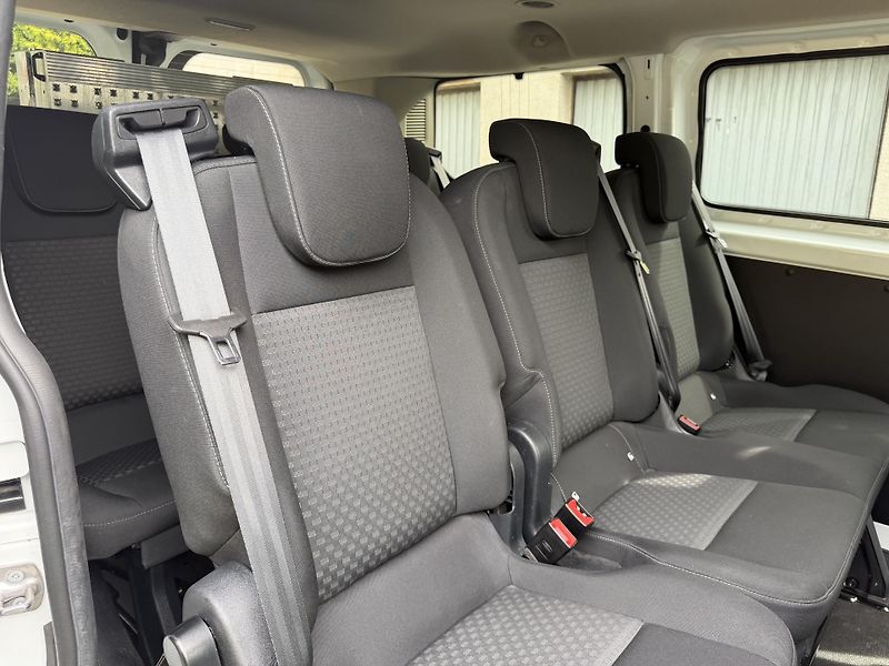 Ford Transit Custom  8+1,34tis.km-TOP STAV-PLOŠINA - fotka 27 z 40