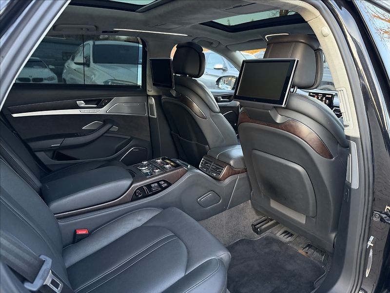 Audi A8 L 50Tdi - fotka 32 z 40