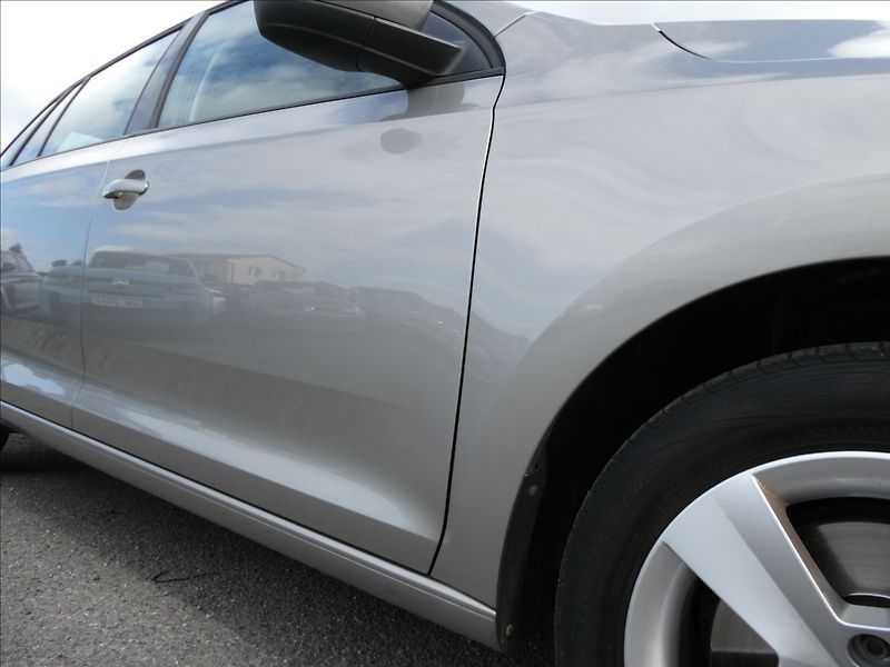 Škoda Rapid 1,2 TSi 81kW 1.MAJITEL,SERVISK - fotka 12 z 47