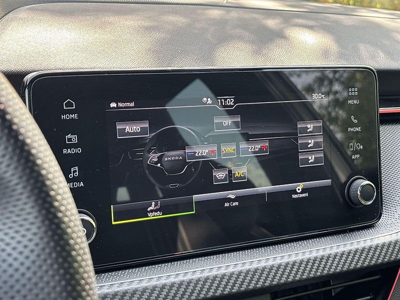 Škoda Scala (2025) 1.5 TSI Monte Carlo - fotka 14 z 30