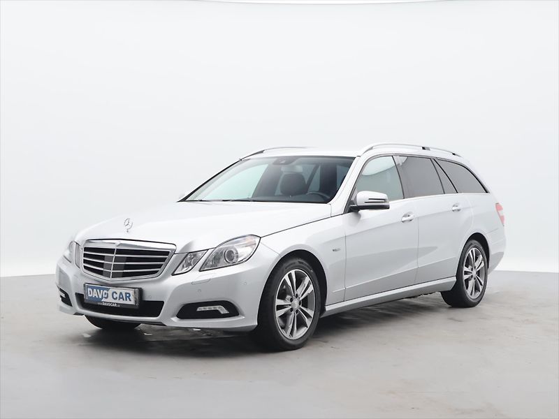 Mercedes-Benz Třídy E 3,0 350CDI 170kW CZ Avantgarde - fotka 3 z 35