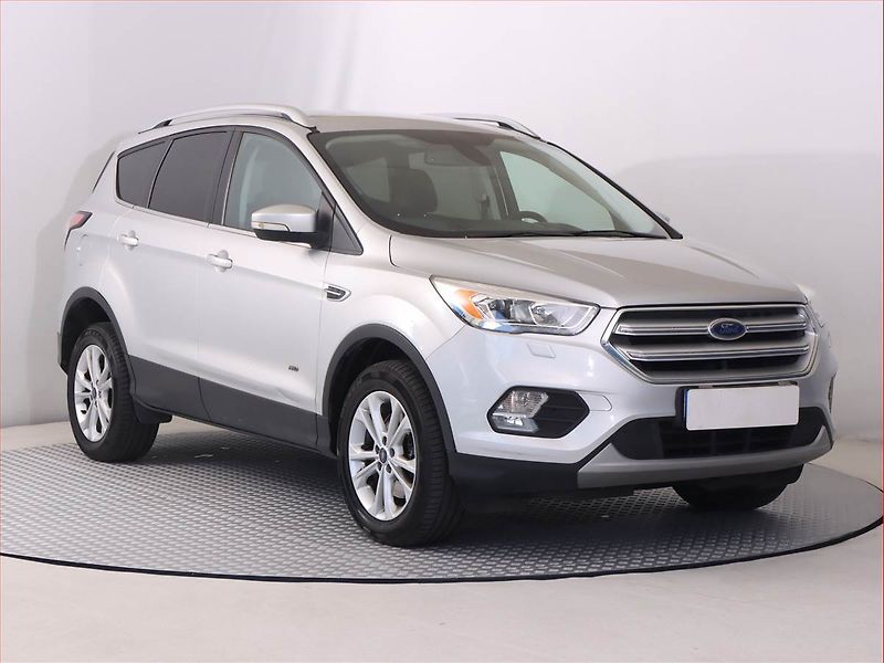 Ford Kuga (2016) 2.0 TDCi, 4X4, Automat, Kůže - fotka 1 z 21
