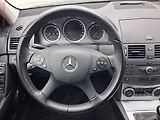 Mercedes-Benz Třídy C (2009) 1.6i C180, TZ, +kola, panor - náhled 11