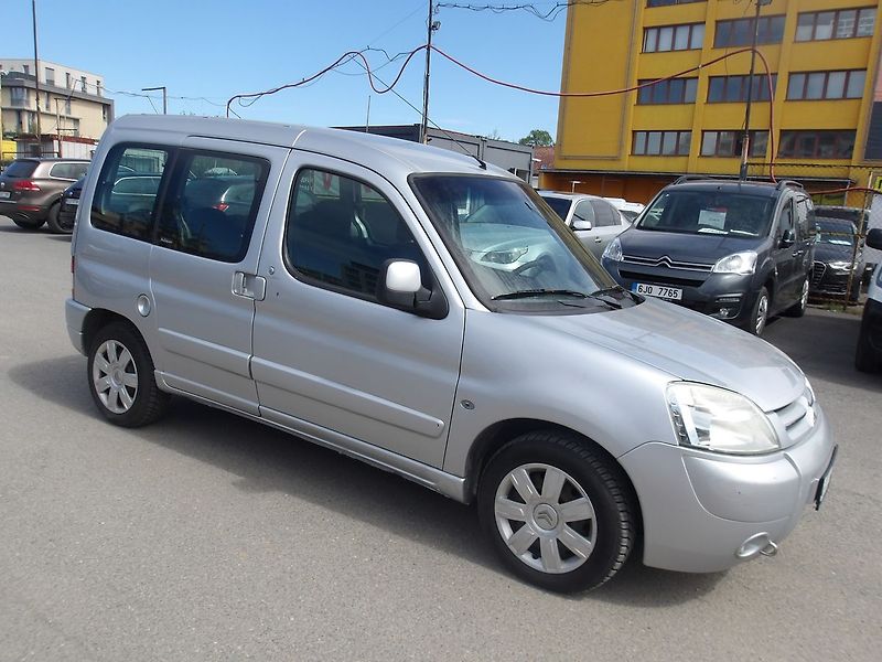 Citroën Berlingo 1,6HDi 2xŠOUPAČKY - fotka 7 z 29