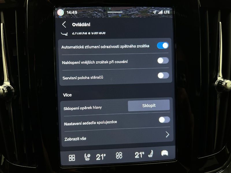 Volvo V90 T6 AWD RECHARGE DARK PLUS - fotka 39 z 46