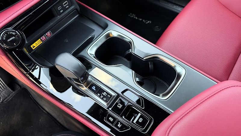 Lexus NX 350h 350H 2,5 HEV EXECUTIVE TOP - fotka 11 z 27