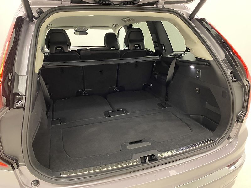 Volvo XC90 (2026) T8 AWD Plug-in BRIGHT PLUS 7m - fotka 5 z 73