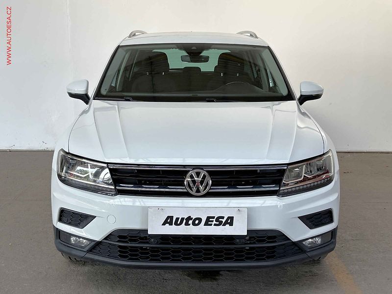 Volkswagen Tiguan (2018) 2.0 TDi, Sound, LED, navi - fotka 2 z 16