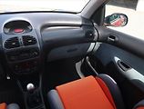 Peugeot 206 (2000) 2.0 16V, nová STK, Tažné - náhled 8