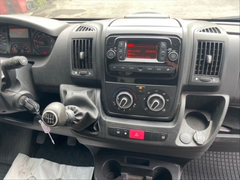 Peugeot Boxer 2,2 BHDI L4H2 - fotka 10 z 10