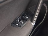 Volkswagen Golf (2018) Comfortline 1.0 TSI, Tempomat - náhled 16