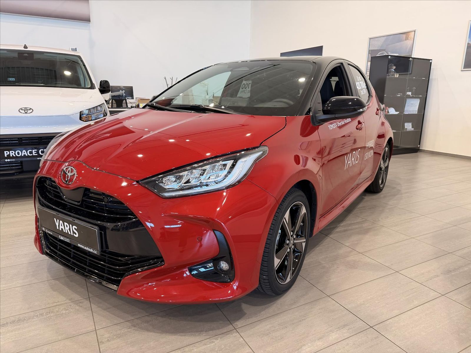 Toyota Yaris 1,5 Executive Bitone  Hybrid (