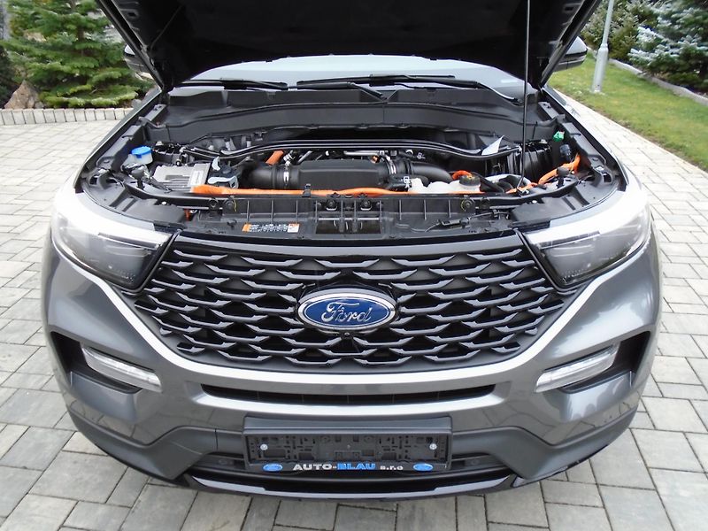 Ford Explorer 3,0EcoBoost Plug-in-Hybrid ST - fotka 41 z 50