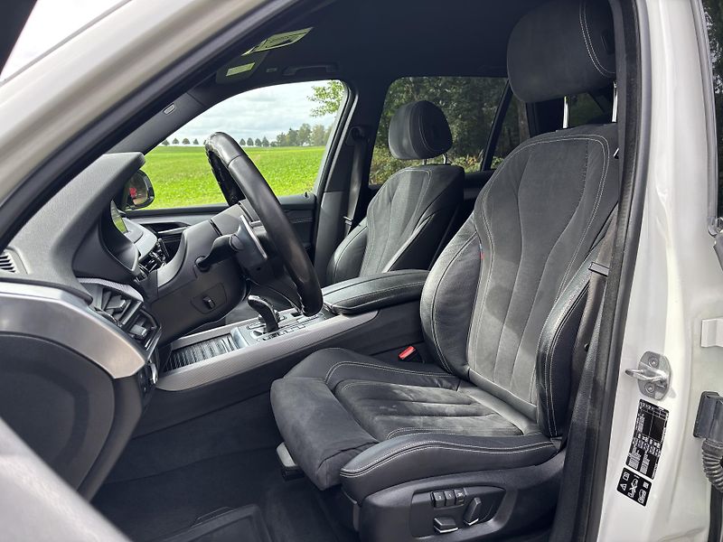 BMW X5 M PAKET X-DRIVE 40D - 230 kW - fotka 10 z 30