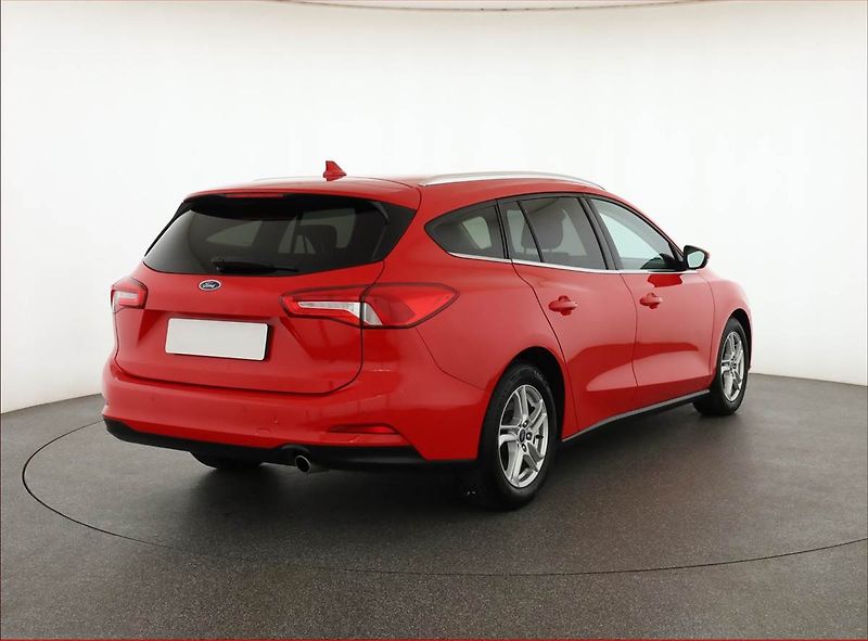 Ford Focus (2020) 1.5 EcoBlue, Tempomat - fotka 5 z 18