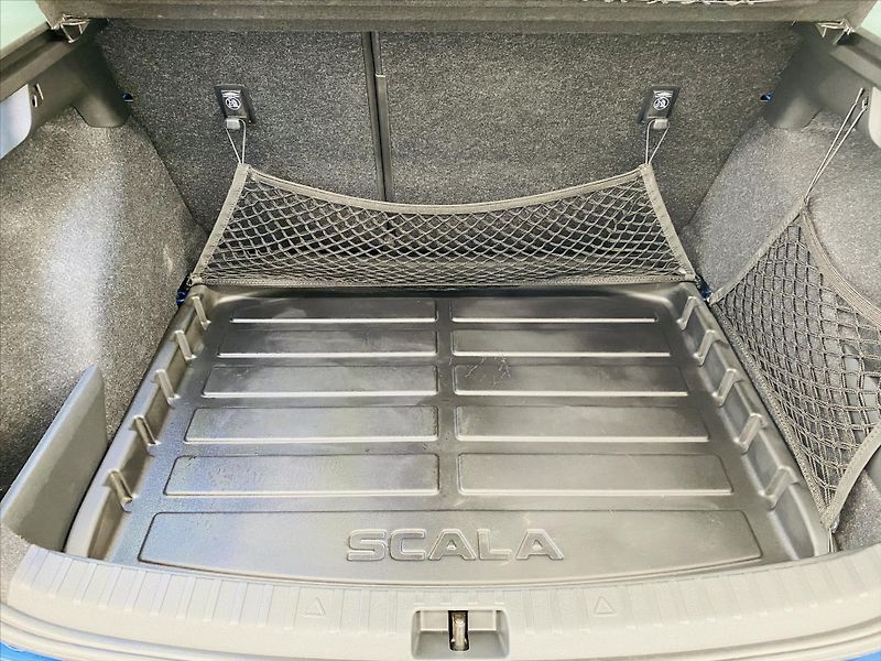 Škoda Scala 1,0 TSI 85kW DSG Selection - fotka 27 z 28