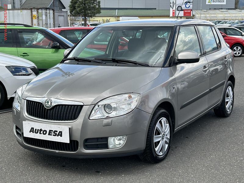 Škoda Fabia (2007) 1.6i 16V, ČR, STK4/28 - fotka 3 z 13