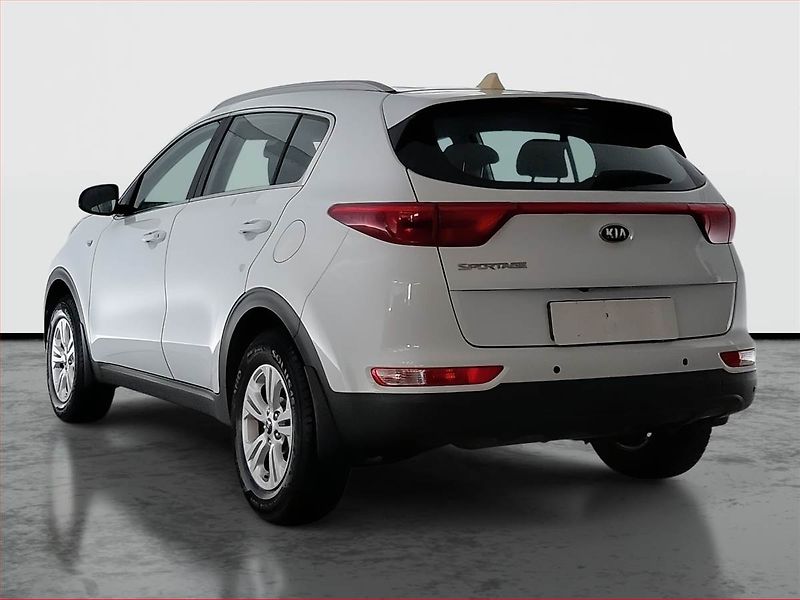 Kia Sportage (2016) 1.6 GDI, Serv.kniha, Xenony - fotka 4 z 17