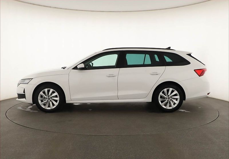 Škoda Octavia (2025) 1.5 eTSI mHEV, SELECTION - fotka 3 z 20