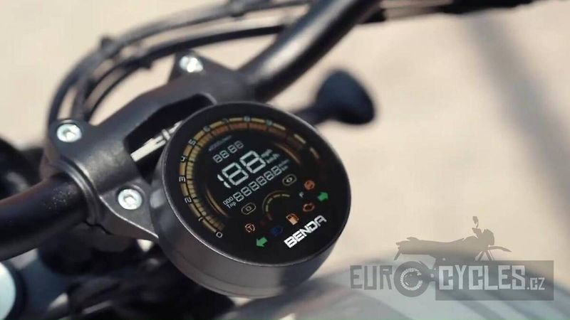 Benda (2026) Chinchilla 350 Neo CVT Automat - fotka 7 z 10