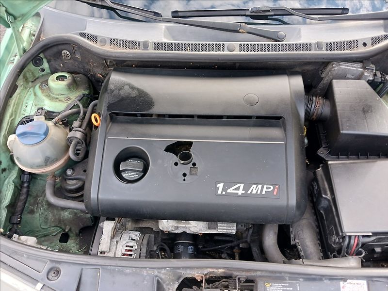 Škoda Fabia 1,4 MPI 50kW Kombi - fotka 11 z 16