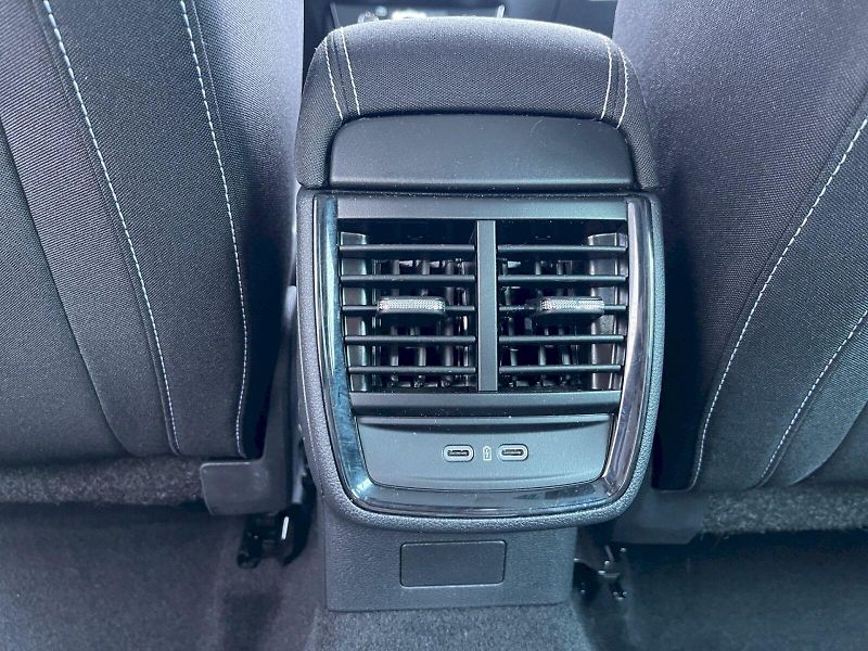 Škoda Kamiq (2025) 1.0 TSI 85 kW DSG Monte Carlo - fotka 25 z 31