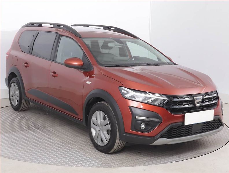 Dacia Jogger (2022) Comfort 1.0 TCe, 7 míst - fotografie inzerátu
